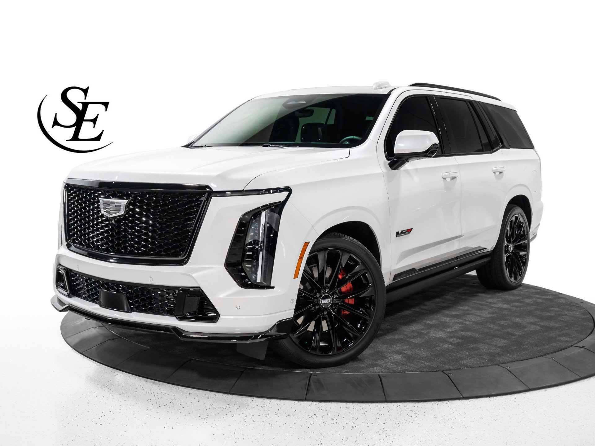 Used 2025 Cadillac Escalade V w/ LPO, ONYX Package AWD/4WD video 1