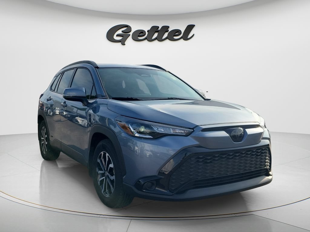 Used 2024 Toyota Corolla Cross AWD Hybrid image 3