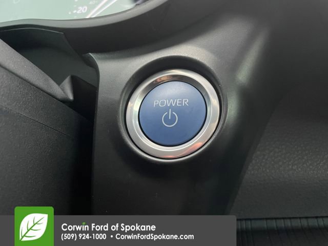 Used 2024 Toyota Sienna XSE image 32