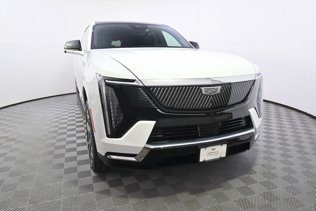 New 2025 Cadillac Escalade IQ Luxury 2 image 9
