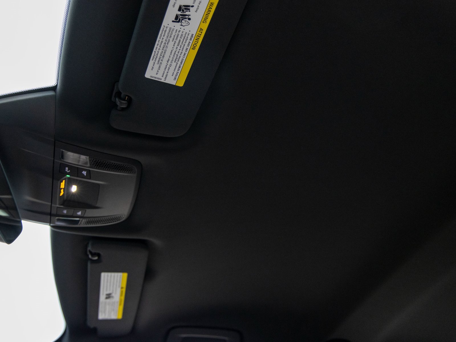 New 2025 Porsche Taycan 4S image 27