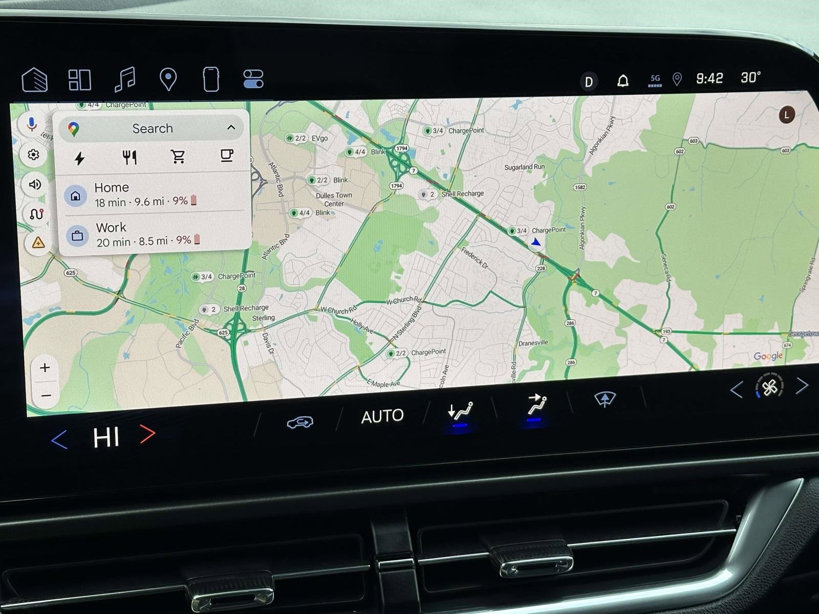 Used 2025 Chevrolet Equinox EV LT image 10