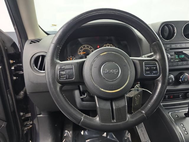 Used 2015 Jeep Patriot High Altitude image 15