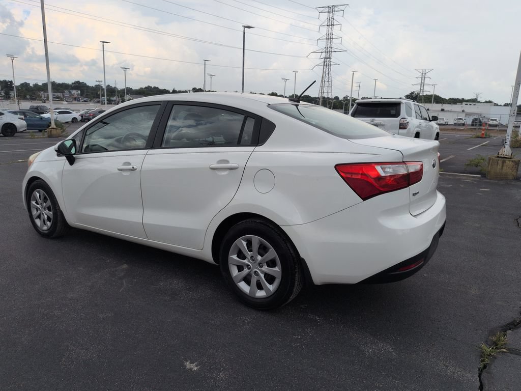 Used 2014 Kia Rio LX FWD image 4