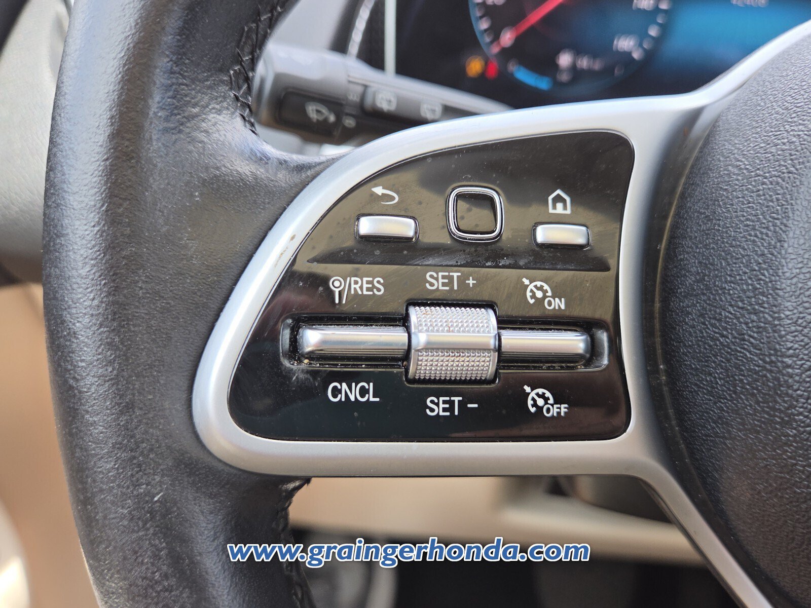 Used 2021 Mercedes-Benz GLB 250 image 19