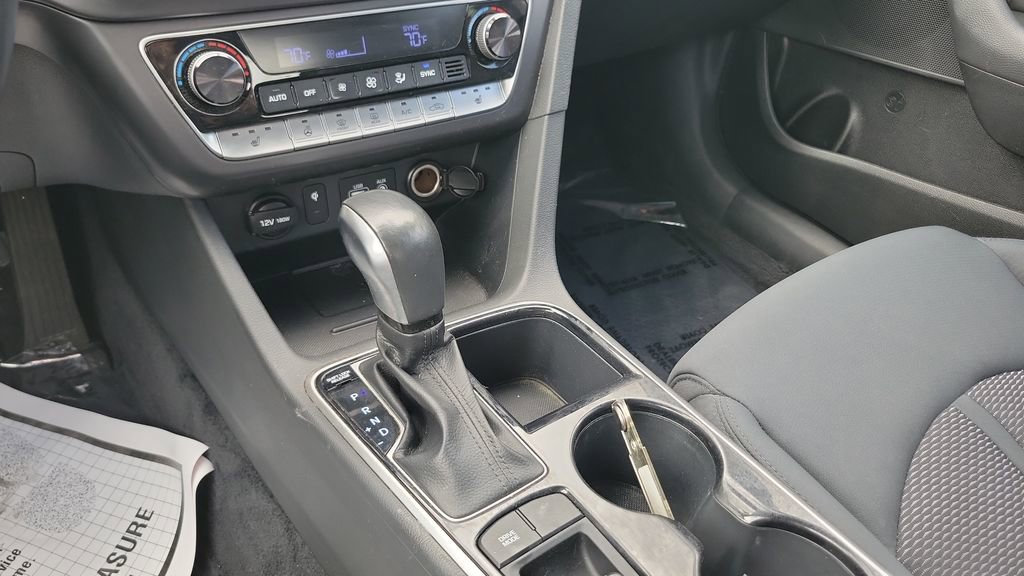Used 2019 Hyundai Sonata SEL w/ Tech Package 02 FWD image 23
