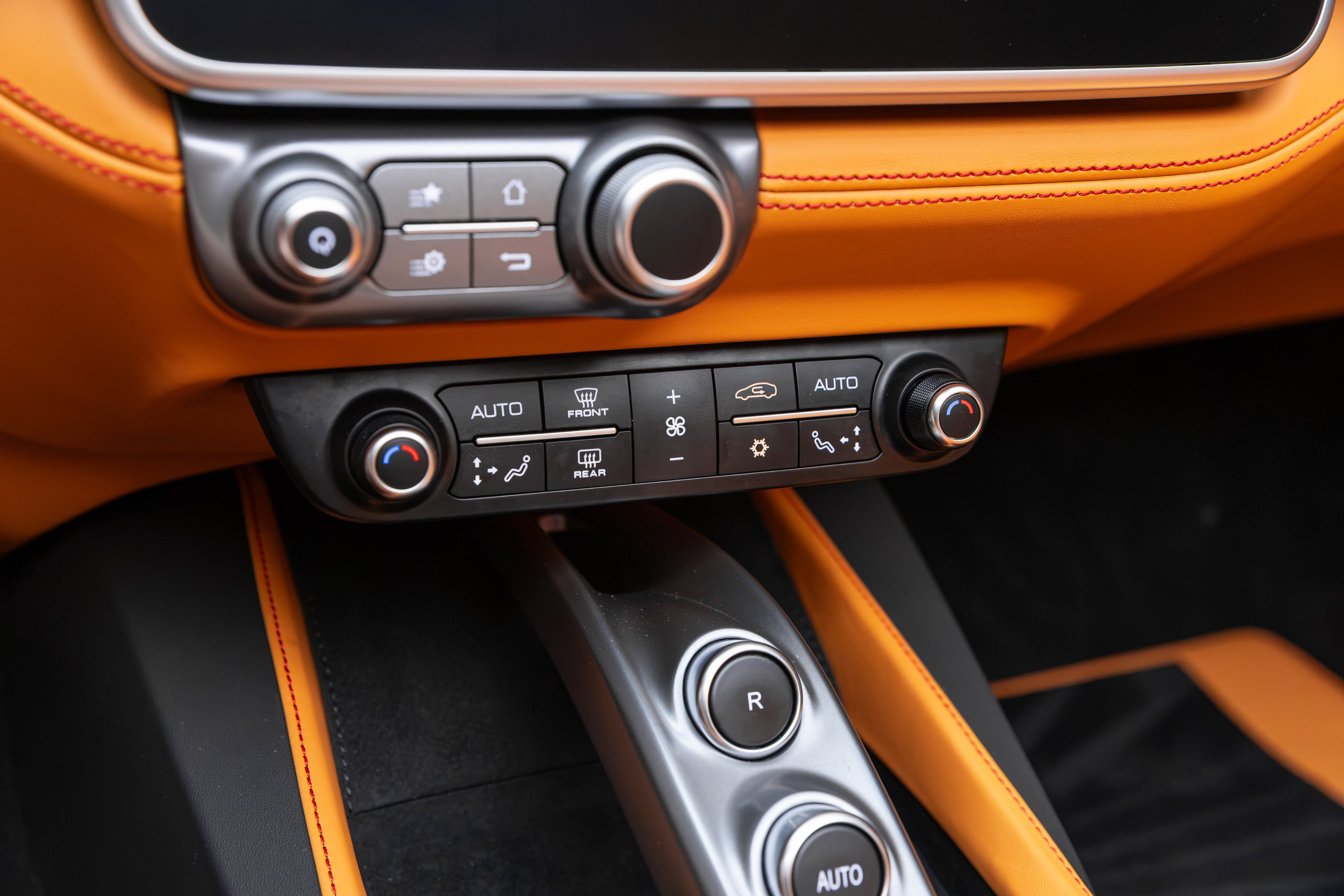 Used 2022 Ferrari Portofino M RWD image 36