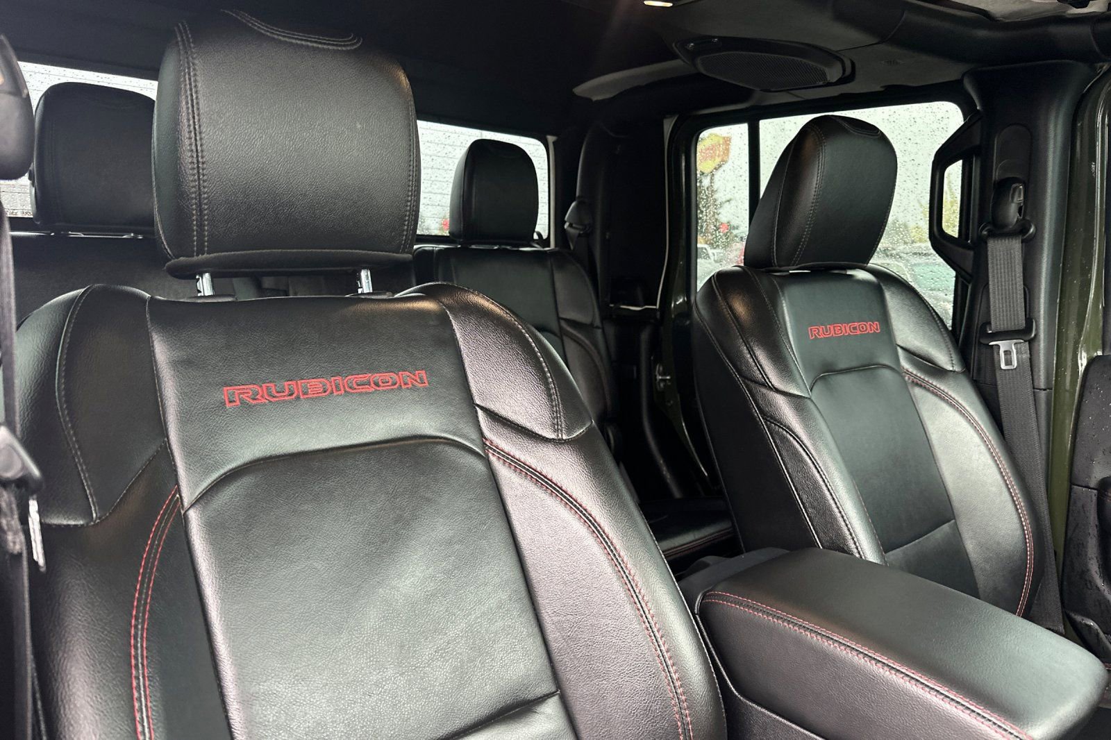 Used 2021 Jeep Gladiator Rubicon w/ Cold Weather Group image 16