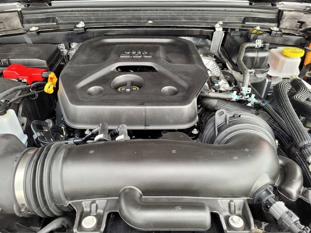 Certified 2025 Jeep Wrangler Unlimited Sahara w/ Safety Group image 20