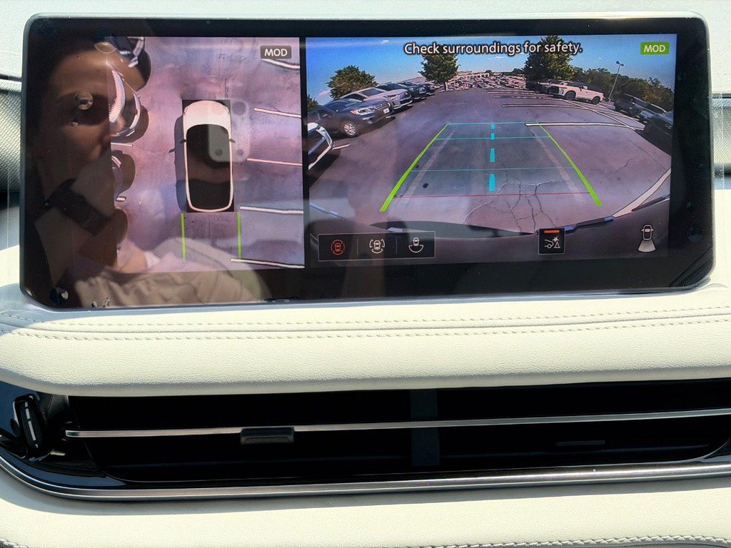 Used 2027 INFINITI QX60 Luxe w/ Family Package AWD/4WD image 15