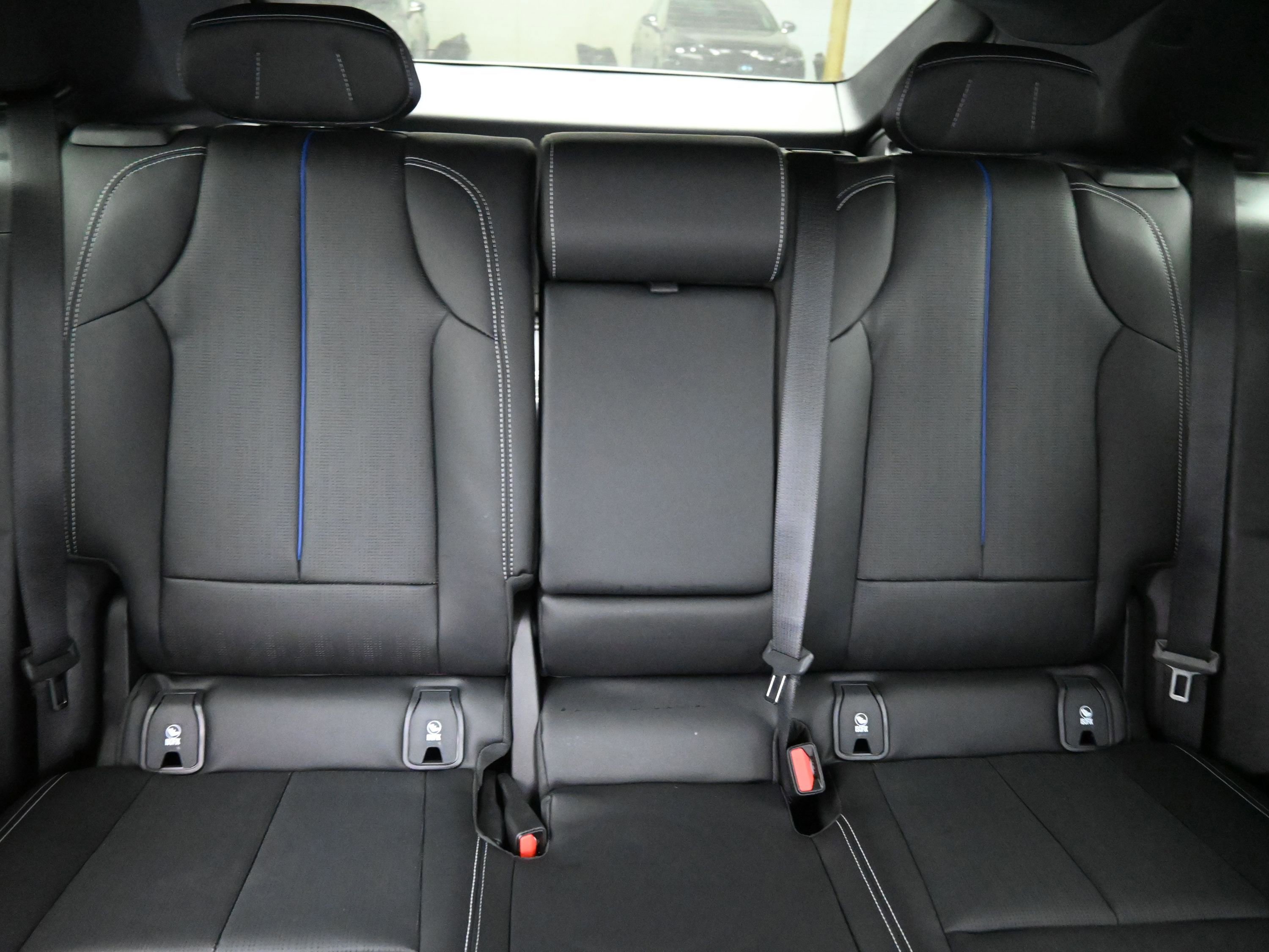 New 2025 Cadillac Lyriq Sport image 14