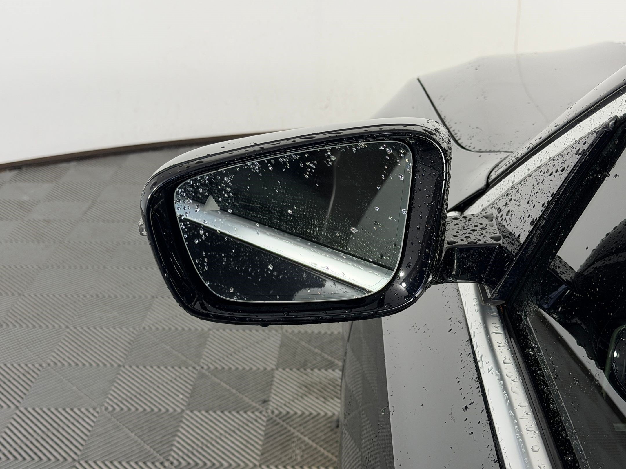 Used 2019 BMW 330i Sedan w/ Convenience Package RWD image 22