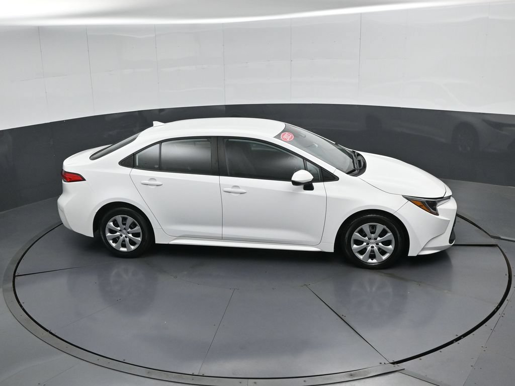 Used 2023 Toyota Corolla LE FWD image 43