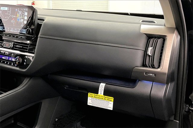 New 2025 Nissan Pathfinder Platinum w/ Lighting Package (N93) image 35