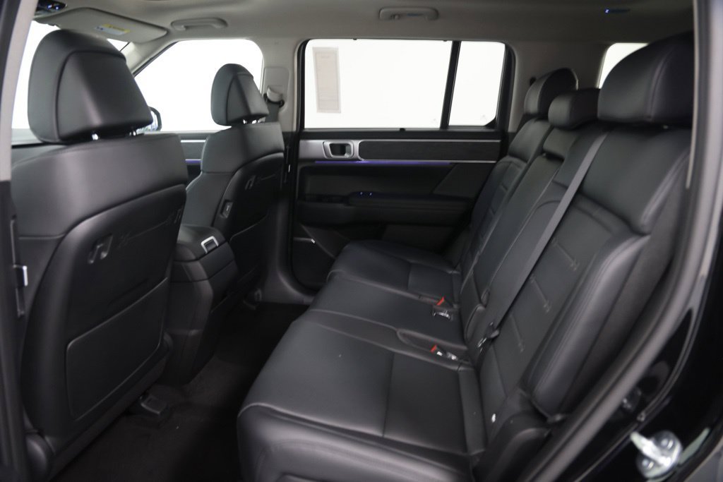 New 2027 Hyundai Santa Fe Limited AWD/4WD image 18