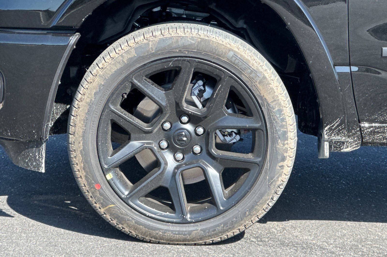 New 2026 RAM 1500 Laramie AWD/4WD image 24