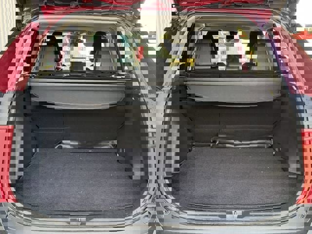 Used 2023 Toyota RAV4 XLE Premium image 33