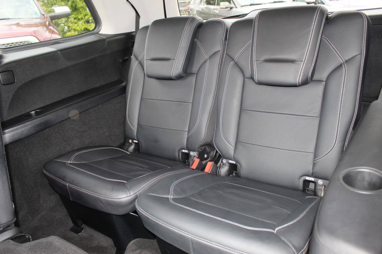 Used 2014 Mercedes-Benz GL 550 4MATIC image 16