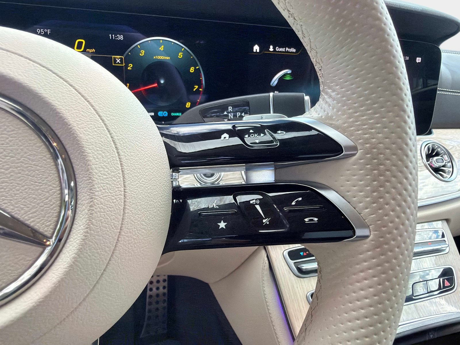 Certified 2023 Mercedes-Benz E 450 Cabriolet image 23
