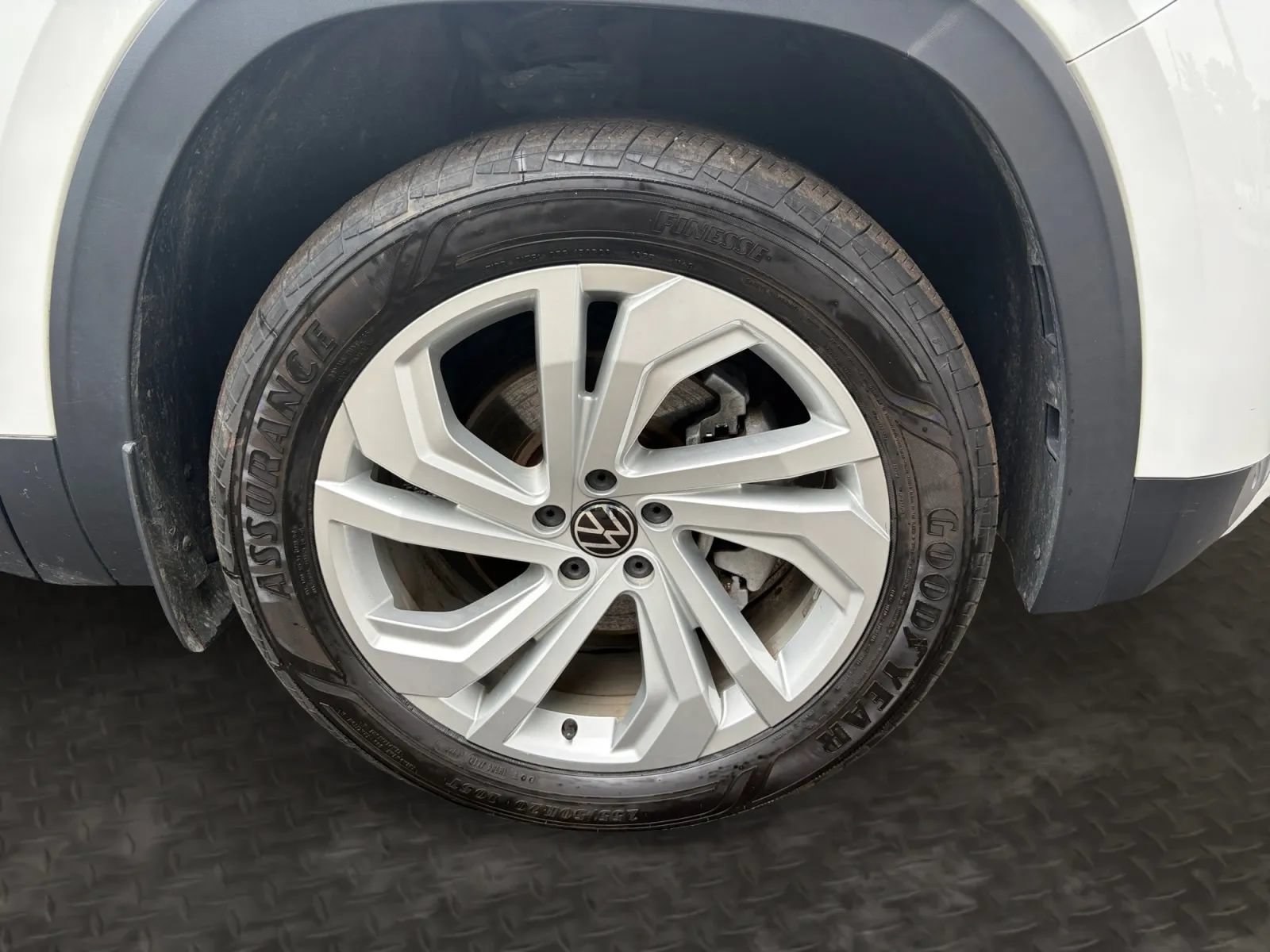 Used 2021 Volkswagen Atlas SE AWD/4WD image 39