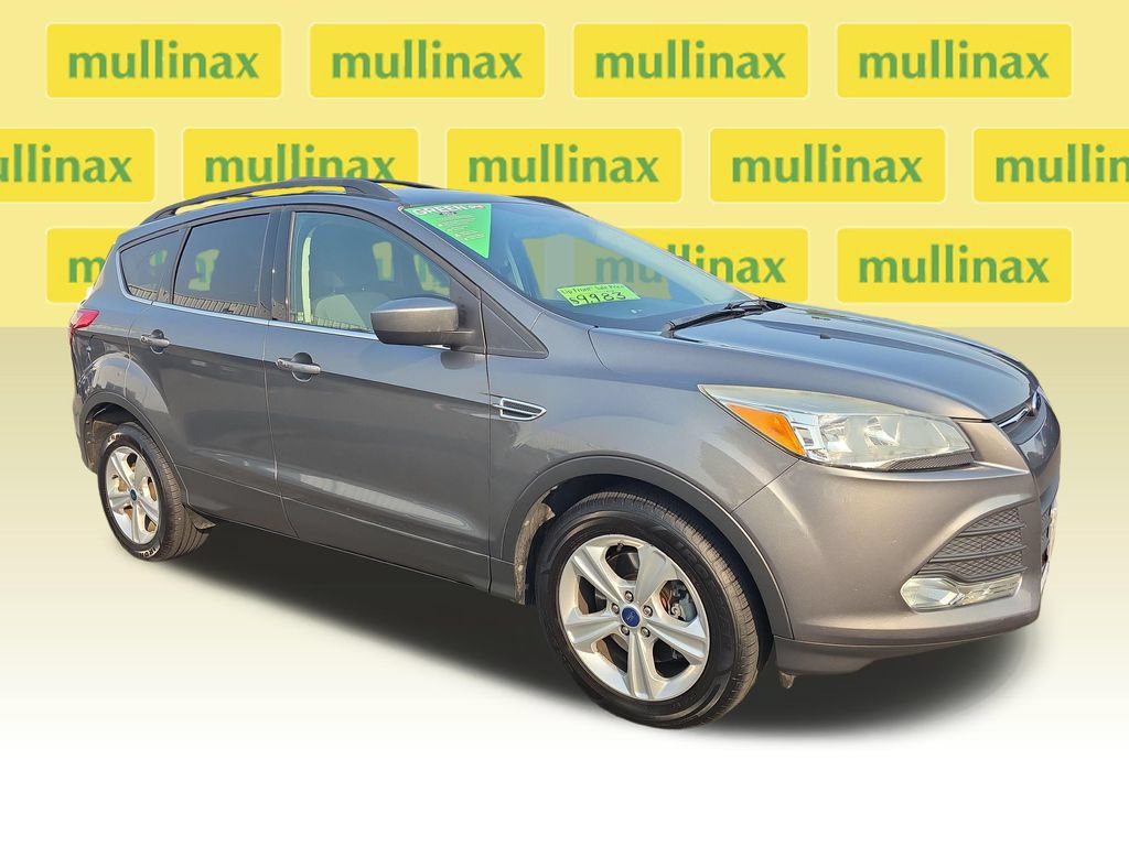 Used 2014 Ford Escape SE w/ Equipment Group 201A AWD/4WD image 1