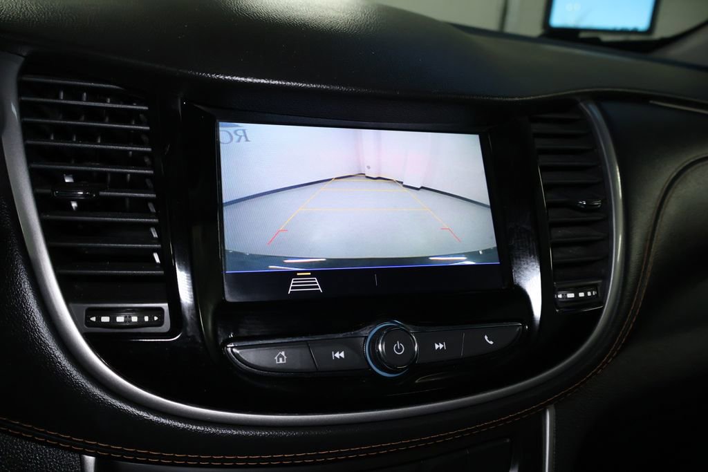 Used 2021 Chevrolet Trax LT image 27