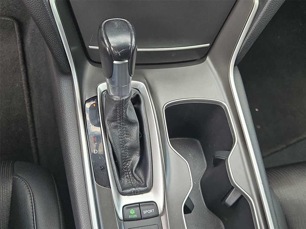 Used 2022 Honda Accord Sport image 8