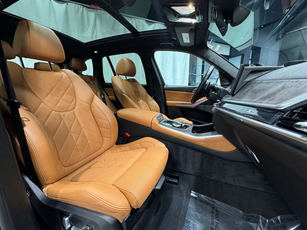 Certified 2024 BMW X5 xDrive40i w/ Premium Package image 27