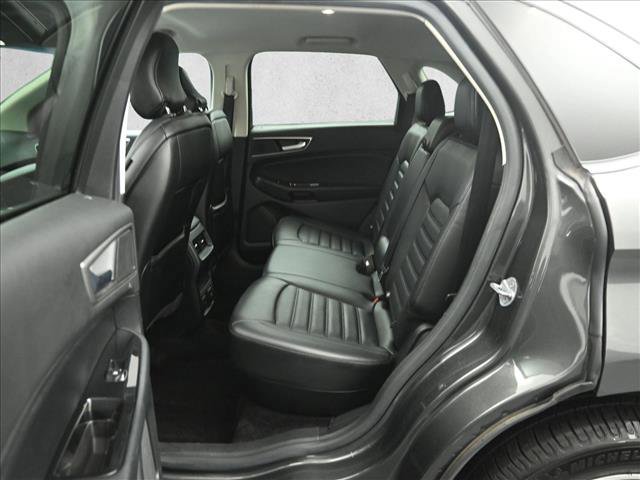 Used 2016 Ford Edge SEL w/ Equipment Group 201A AWD/4WD image 19