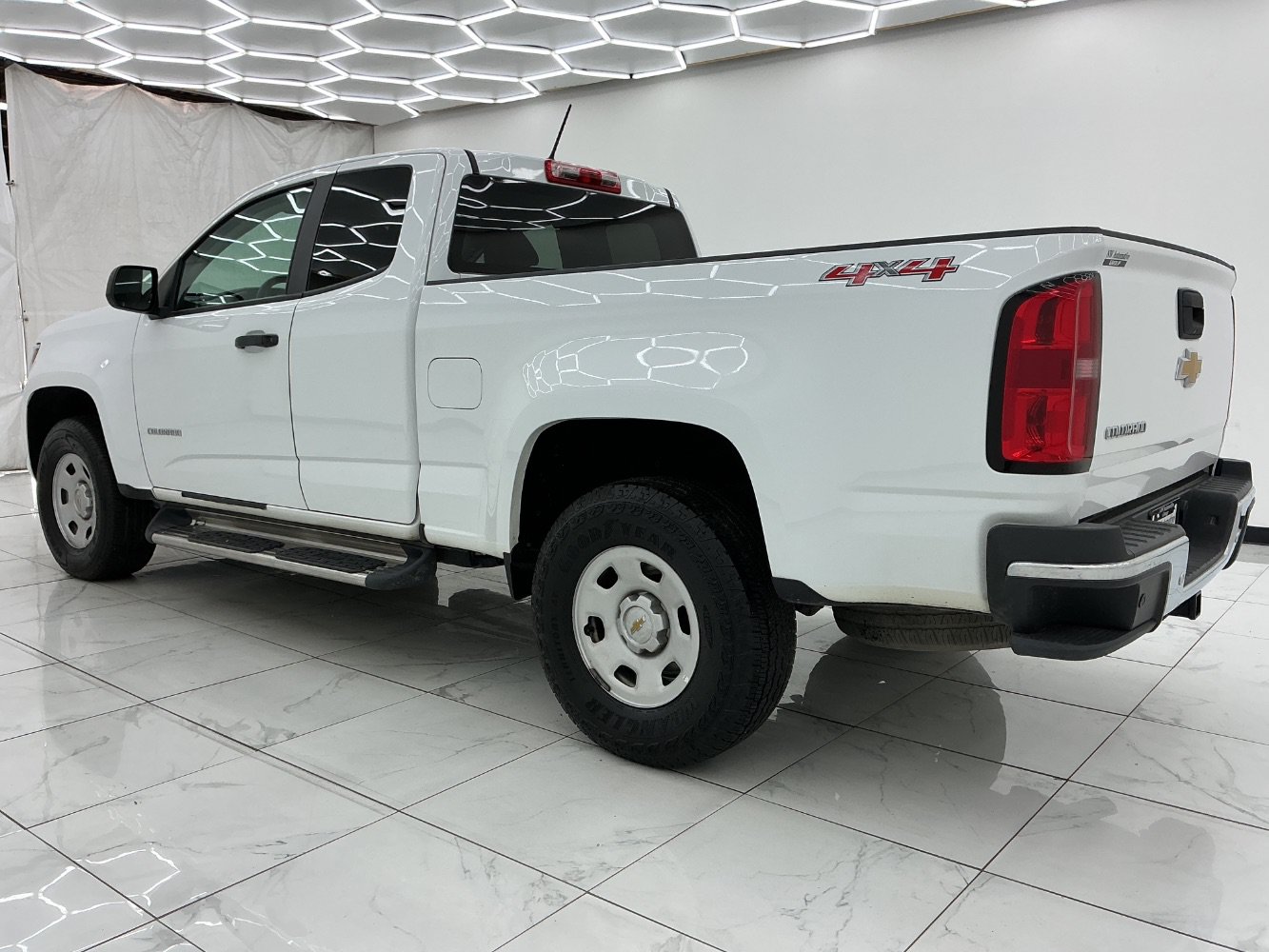 Used 2020 Chevrolet Colorado W/T w/ WT Convenience Package AWD/4WD image 13
