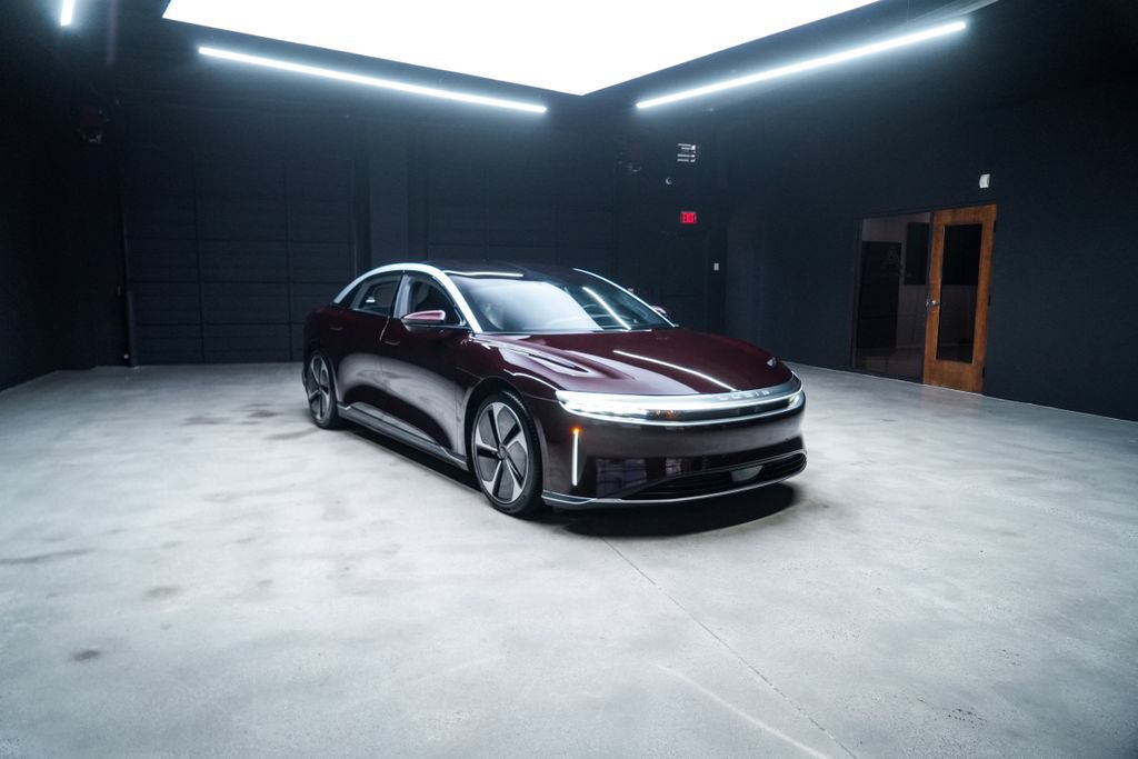 Used 2023 Lucid Air Touring AWD/4WD image 10