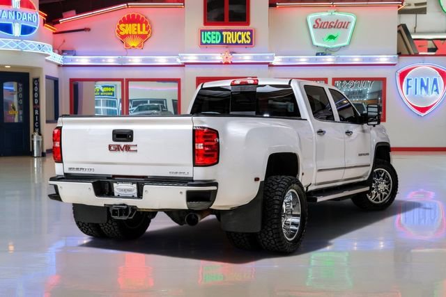 Used 2018 GMC Sierra 3500 Denali w/ Duramax Plus Package AWD/4WD image 3