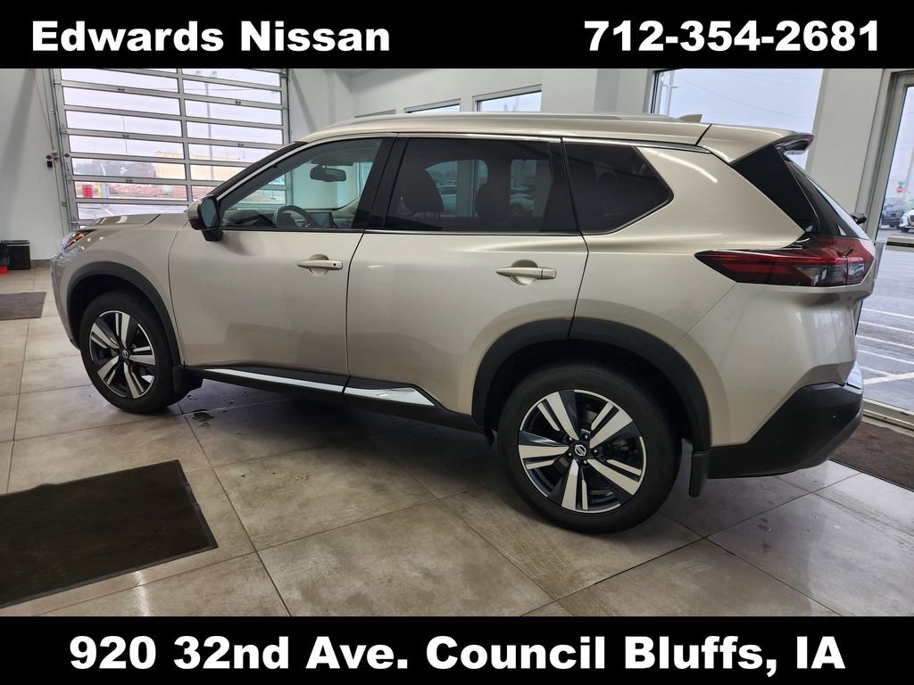 Used 2021 Nissan Rogue SL image 5