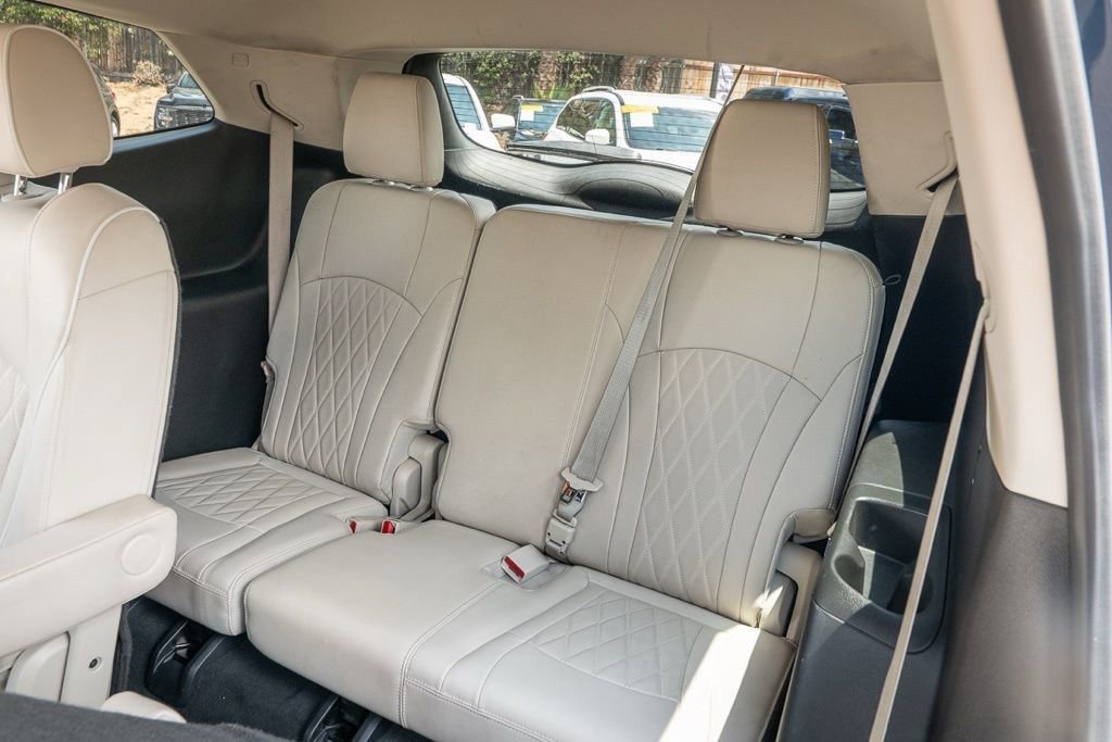 Used 2022 Buick Enclave Avenir w/ Avenir Technology Package image 29
