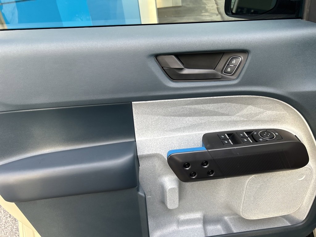 Used 2025 Ford Maverick XLT w/ Equipment Group 302A image 7