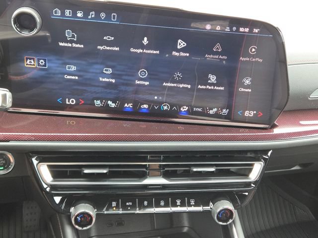New 2027 Chevrolet Traverse RS w/ LPO, Floor Liner Package AWD/4WD image 31