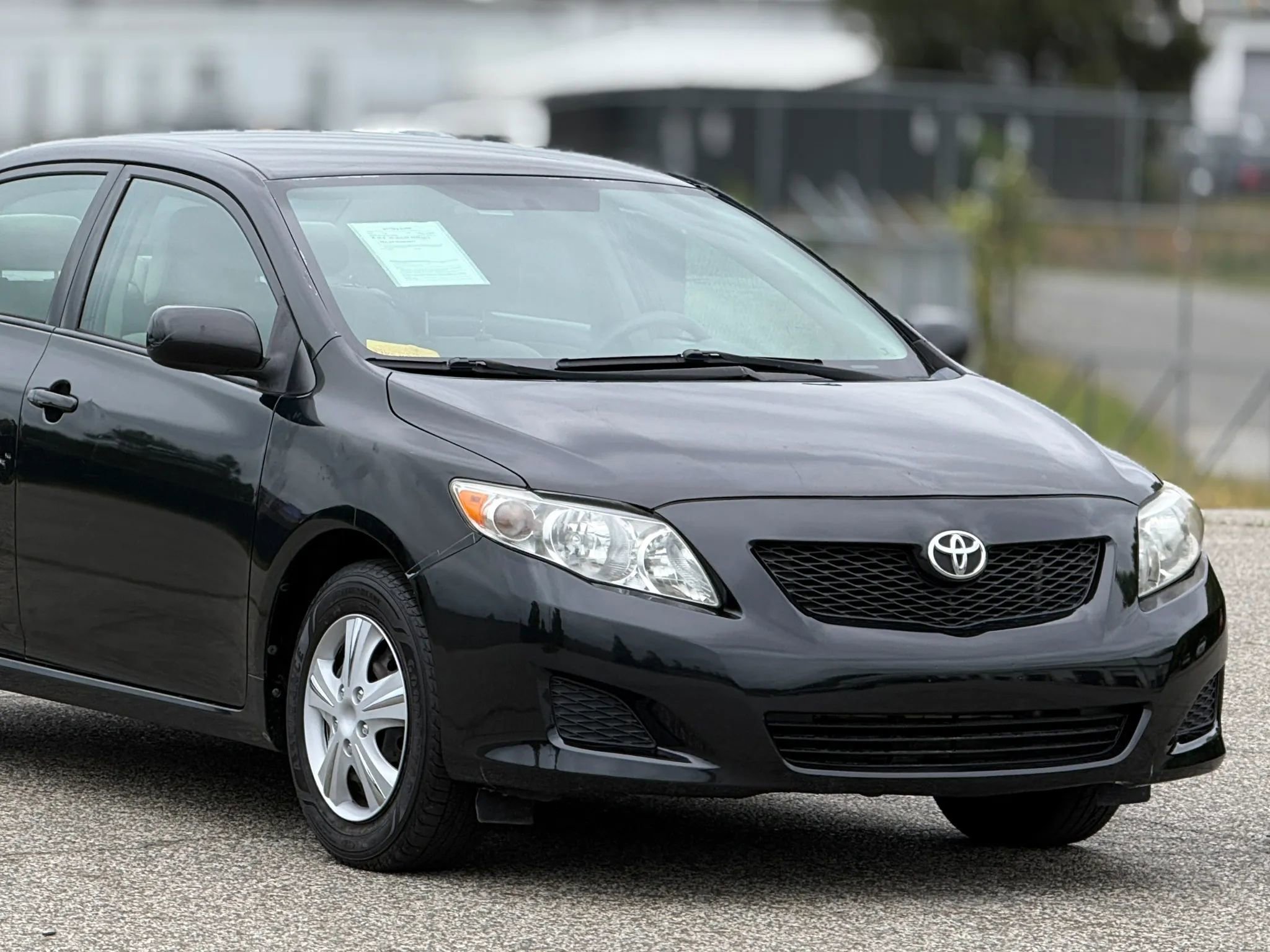 Used 2010 Toyota Corolla LE FWD image 15