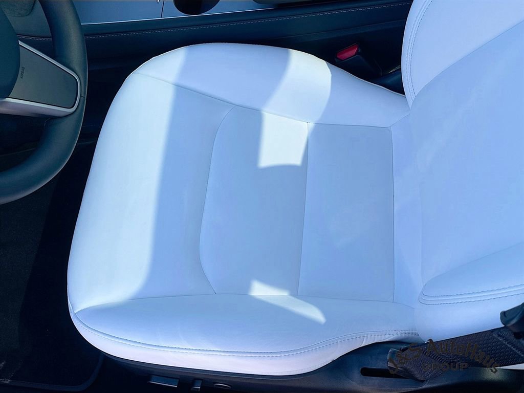 Used 2023 Tesla Model 3 Performance image 26