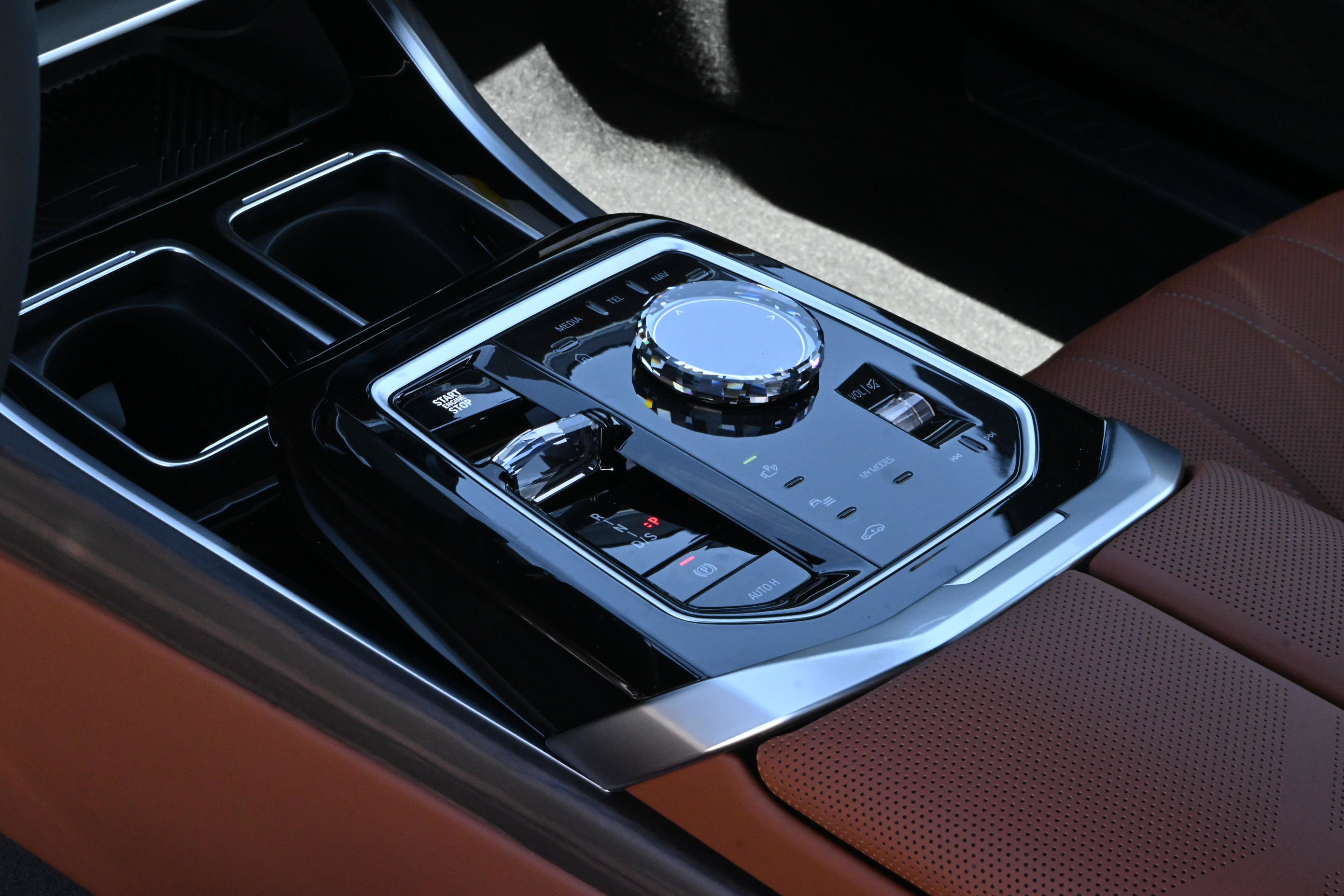 New 2026 BMW 740i xDrive AWD/4WD image 21