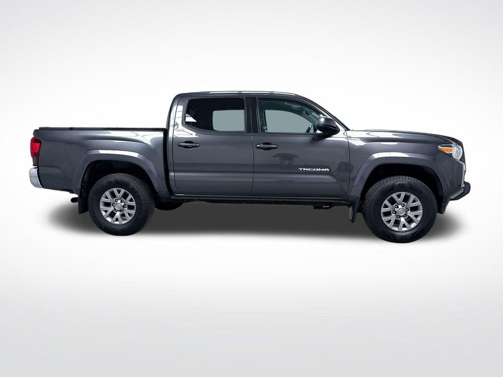 Used 2019 Toyota Tacoma SR5 image 2