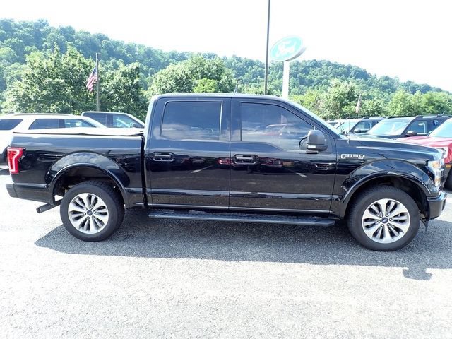 Used 2017 Ford F150 XLT w/ Equipment Group 302A Luxury AWD/4WD image 7
