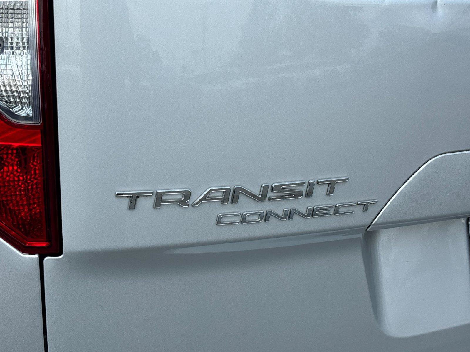 Used 2022 Ford Transit Connect XLT FWD image 11