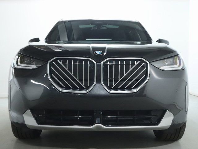 Certified 2025 BMW X3 xDrive30i w/ Premium Package image 6