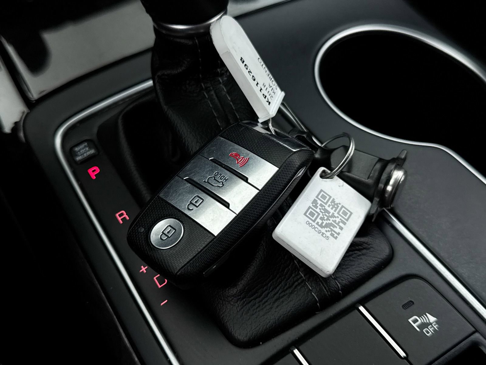 Used 2018 Kia Sorento EX image 40