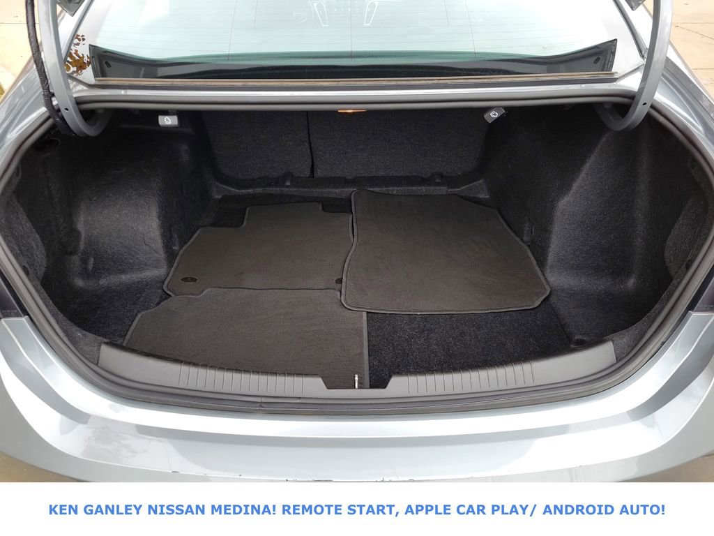 Used 2024 Chevrolet Malibu LT image 44