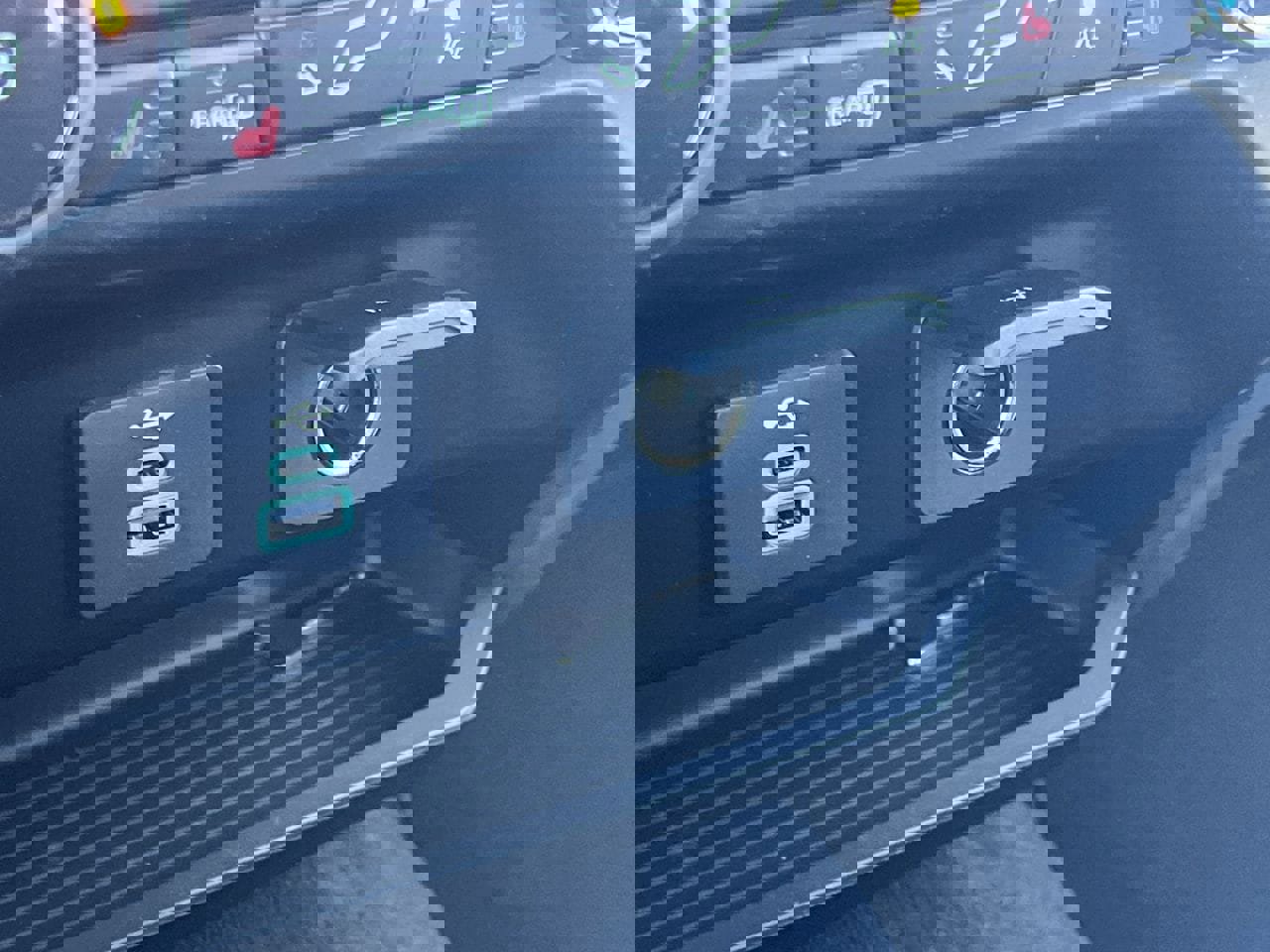 New 2026 Ford F250 XLT w/ XLT Premium Package image 8