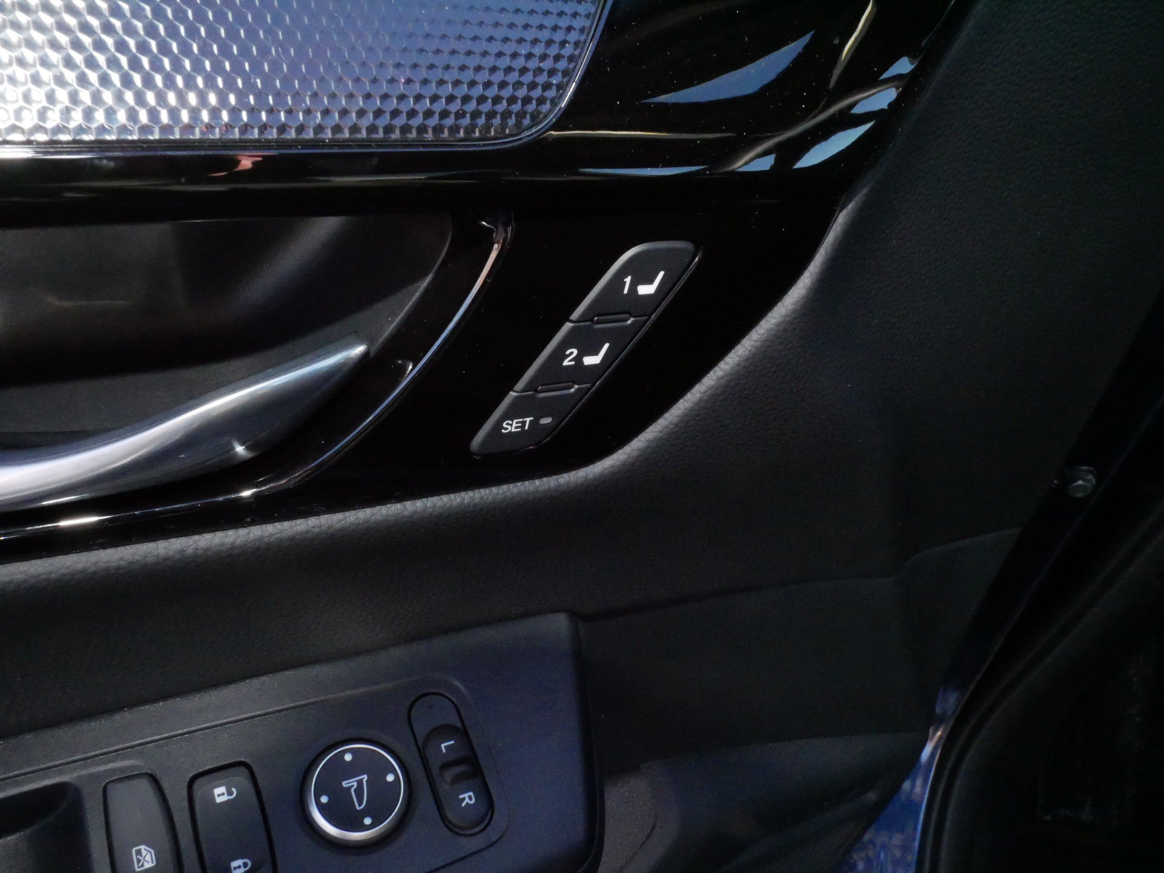 Certified 2026 Honda CR-V Sport Touring image 19