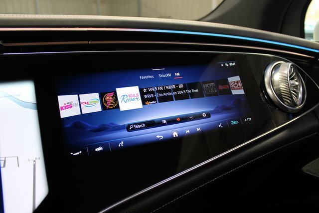 Used 2023 Mercedes-Benz EQS 580 4MATIC SUV image 35