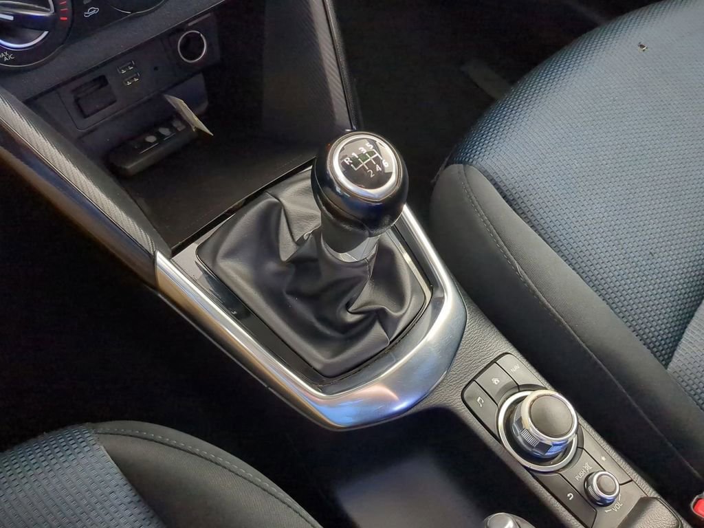 Used 2017 Toyota Yaris iA image 18