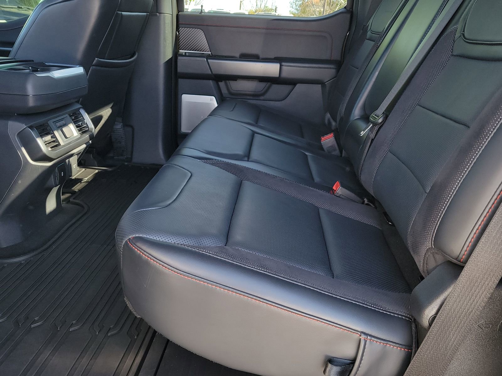 Used 2024 Ford F150 Raptor AWD/4WD image 8
